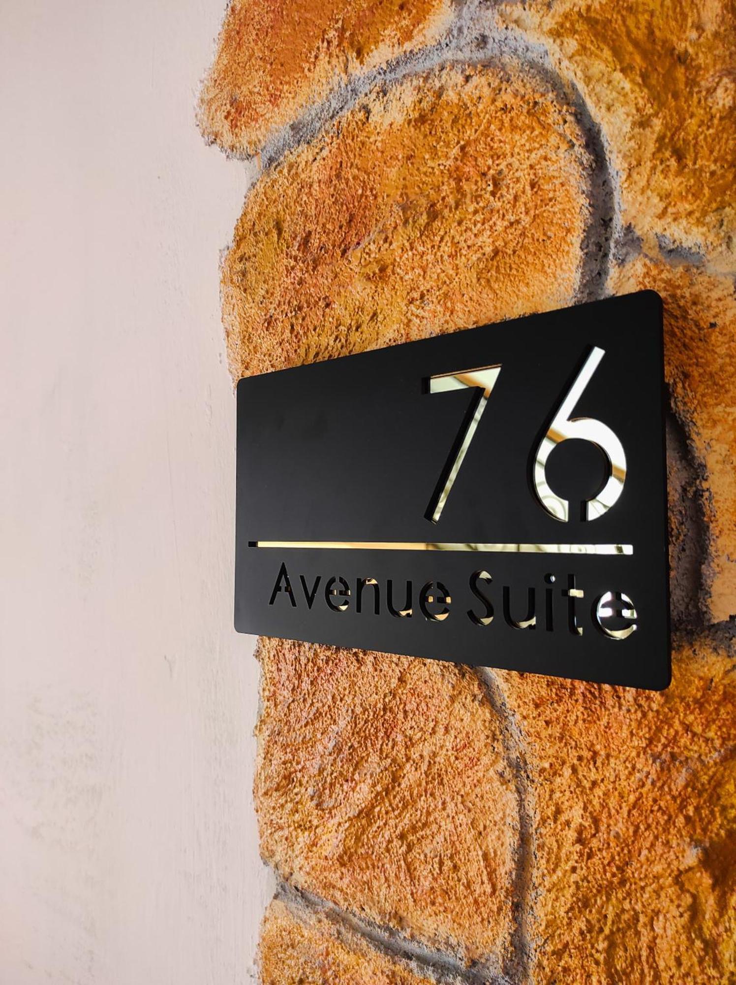 76 Avenue Suites Wi-Fi - Shuttle 레조디칼라브리아 외부 사진